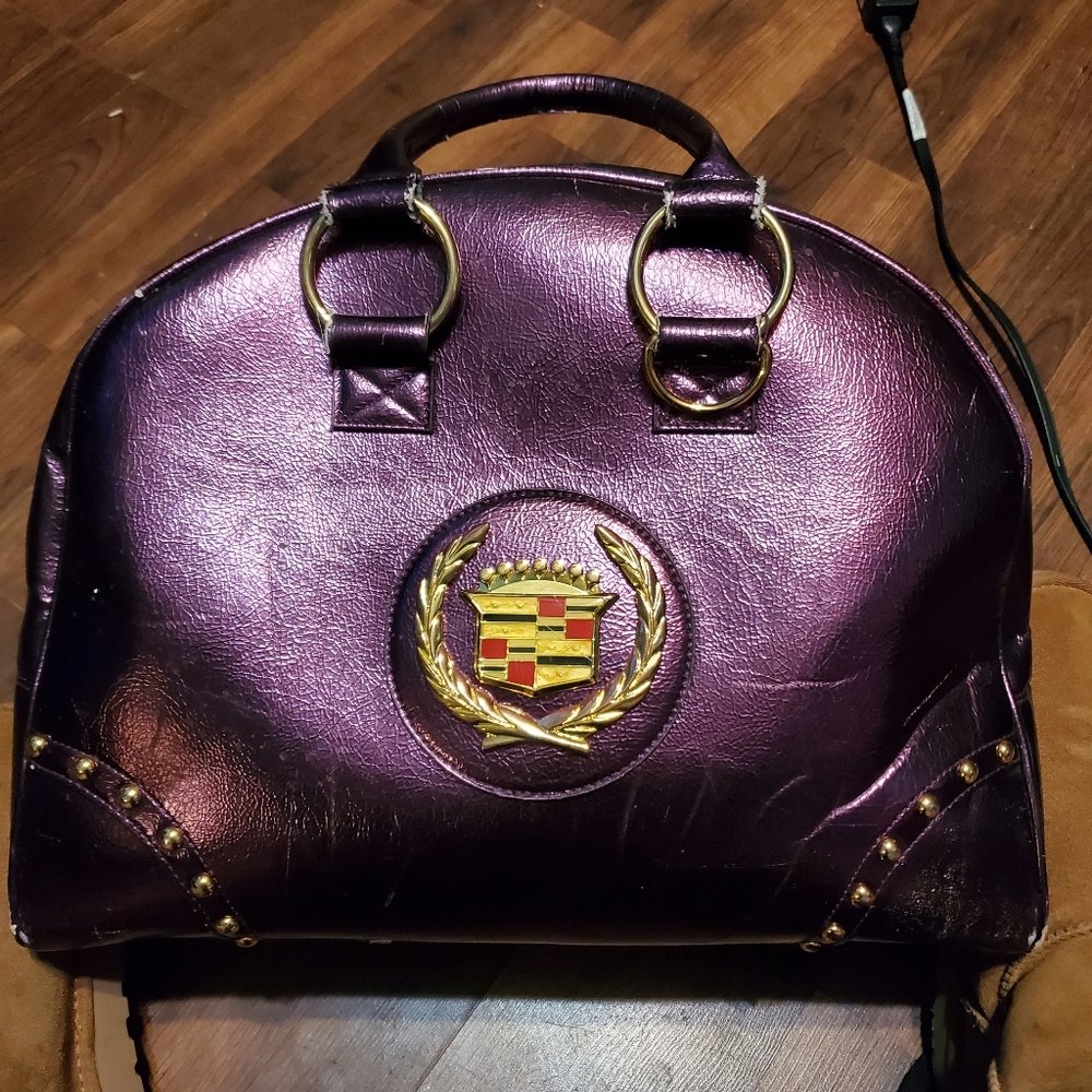 Vintage Cadillac bowler/dr bag